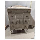 Shabby Chic 4-Drawer Distressed White Chest