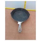 Vintage Wagner Sidney O #8 Cast Iron Skillet