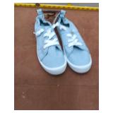Time and Tru Women's Light Blue Canvas Sneakers -