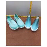 Lot of 2 Women's Teal Slip-On Shoes - Size 8