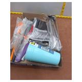 Kitchenware Lot: KitchenAid Knives, Usinger's Knif