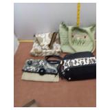 Stylish Handbag & Purse Collection - 4-Piece Lot