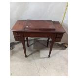 Singer Sewing Machine in Flip-Top Lid