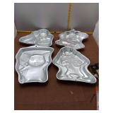 Vintage Character Cake Pan Lot: Pikachu, Taz, Powe