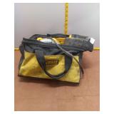 DeWalt 18V Cordless Power Tool Lot: Saw, Light, Ch