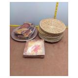 Autumn Entertaining Lot: Wicker Plate Holders, etc