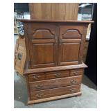 Tell City Potomac Solid Cherry Gentleman
