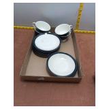 Vintage Mid-Century Modern Black & White Footed Te