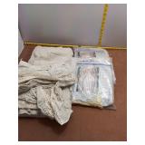 Max Kahn "Linen" Look Double Crescent Valances & L