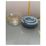 Glass Mixing Bowl & Nested Plastic Bowls