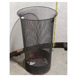 Metal Mesh Waste Basket / Trash Can