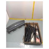 Docucorp Adjustable Hole Punch w/ Binding Combs