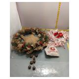 Christmas Wreaths & Candy Co. Gift Bag Set