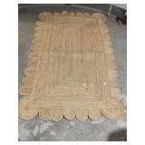 Braided Jute Rug w/ Scalloped Border