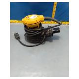 DeWalt DW421 Random Orbit Palm Sander