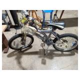 Surge Kids Mountain Bike - 20in Wheels