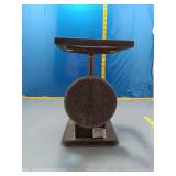 Vintage Cast Iron Kitchen Scale