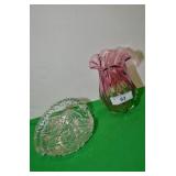 BEAUTIFUL ARTIST GLASS VASE & PRESCUT BASKET