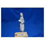 LLADRO PORCELAIN FIGURINE