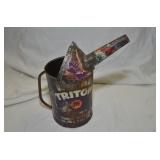 VINTAGE UNION 76 QUART OIL DISPENSER CAN