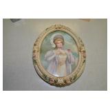 ANTIQUE OVAL FRAME WITH PICTURE