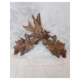 Hi\nLy carved decorative piece with bird