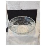 Nice pattern glass bowl nine inches