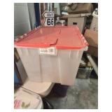 Red flip top tote