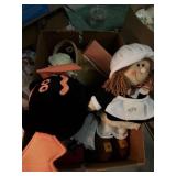 Box lot of miscellaneous estate