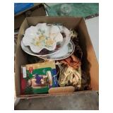 Box lot of miscellaneous estate