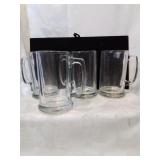 Set a four glass mugs