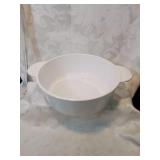White corning casserole dish