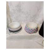 Pair of pet dishes with glass inserts