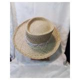 Straw hat size large