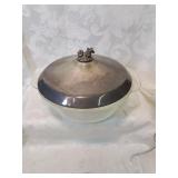 Pyrex casserole with silver plate lid