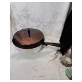 WaterLess skillet with lid