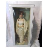 Jackie kennedy dull and original box