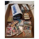 Flat to vintage baseball cards