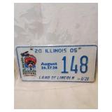 Pair of two thousand and five lincoln balloon