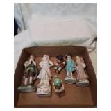 Flat of figurines