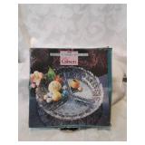 Gibson divided serving dish