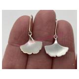 Sterling Silver dangle gingko leaf earrings(1.6g)