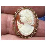 Krementz Cameo Glass Brooch