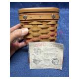 2002 Longaberger Sweetheart Single Basket w/ Lid