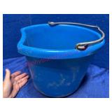 Fortiflex Blue Farm Feed Bucket w/ Handle
