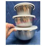 Stainless Steel Nesting Bowls w/ Lids