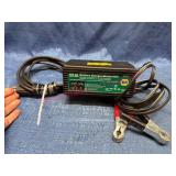 NAPA 12V 3A Battery Charger/Maintainer