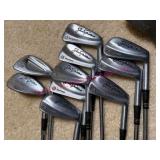 Vtg Jack Nicklaus Golf Clubs Set