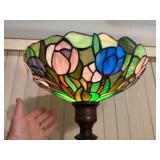 Floor Lamp w/Stained Glass Style Shade