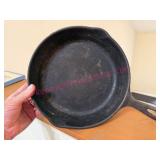 Wagner Ware No. 8 Cast Iron Skillet